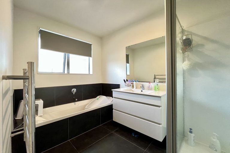 Photo of property in 52b Kayes Road, Pukekohe, 2120