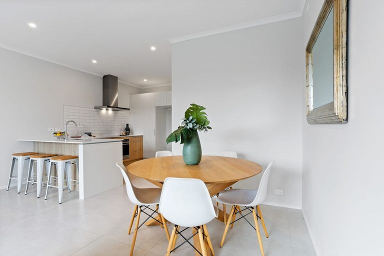 Photo of property in 3/21 Boyes Avenue, Whenuapai, Auckland, 0618