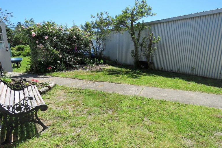 Photo of property in 44 Adderley Street, Westport, 7825