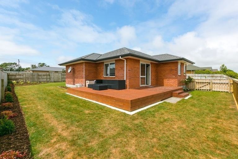 Photo of property in 15 Jules Crescent, Bell Block, New Plymouth, 4312