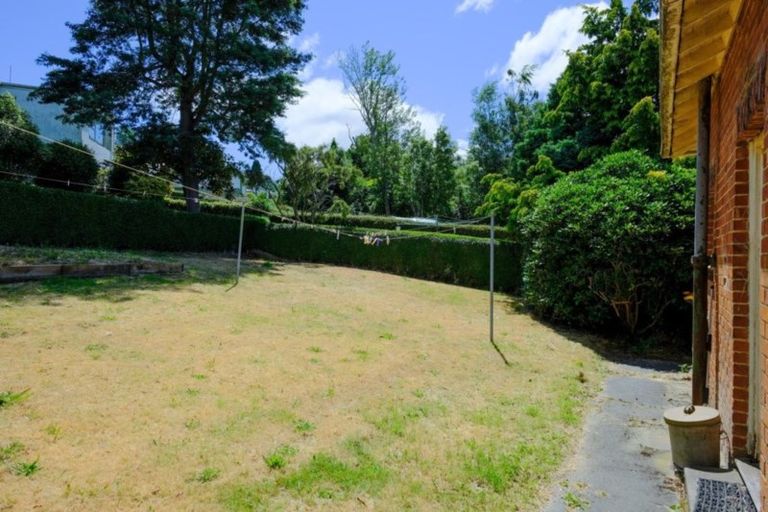 Photo of property in 25 Glenross Street, Glenross, Dunedin, 9011