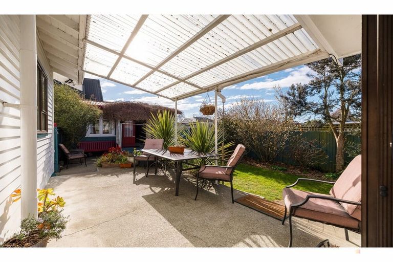 Photo of property in 18 Manse Street, Waimate, 7924