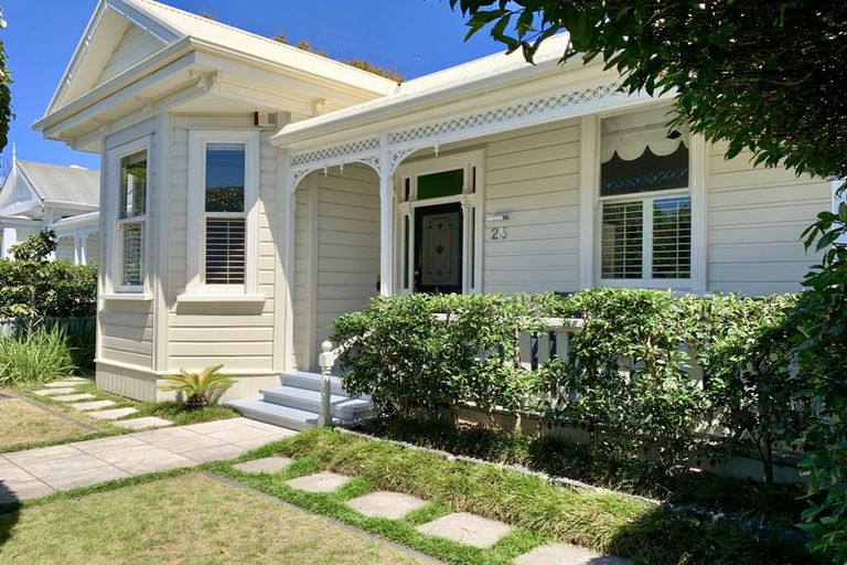 Photo of property in 25 Tainui Road, Devonport, Auckland, 0624