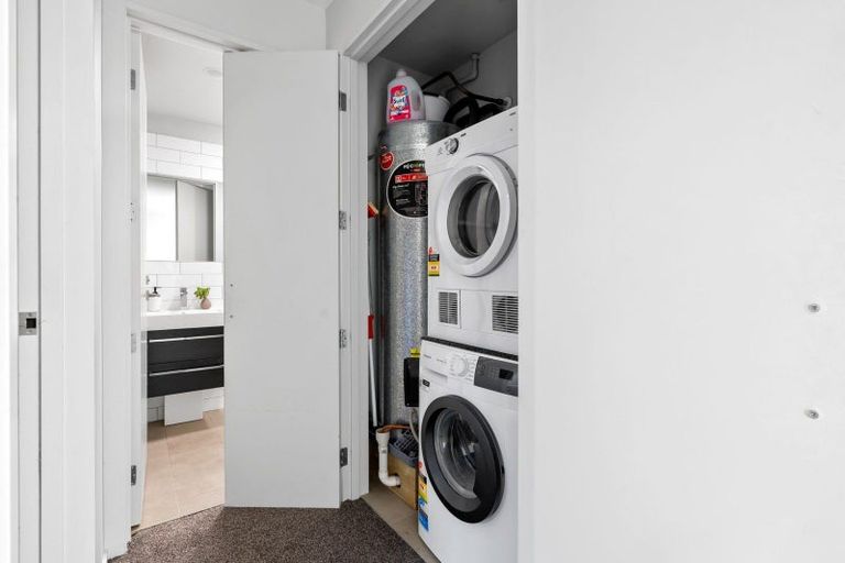 Photo of property in Detroit Apartments, 213/181 Tasman Street, Mount Cook, Wellington, 6021