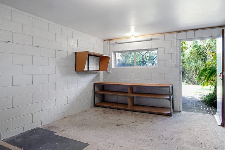 Photo of property in 16 Selwyn Street, Lower Vogeltown, New Plymouth, 4310