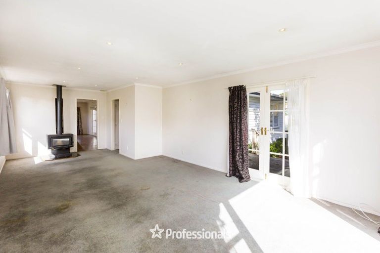 Photo of property in 14 Molloys Road, Te Marua, Upper Hutt, 5018