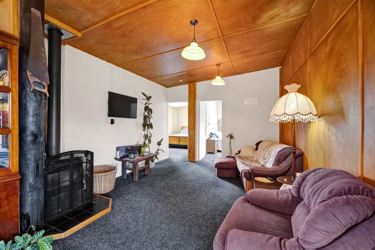 Photo of property in 172 Whakamara Road, Manutahi, Hawera, 4672