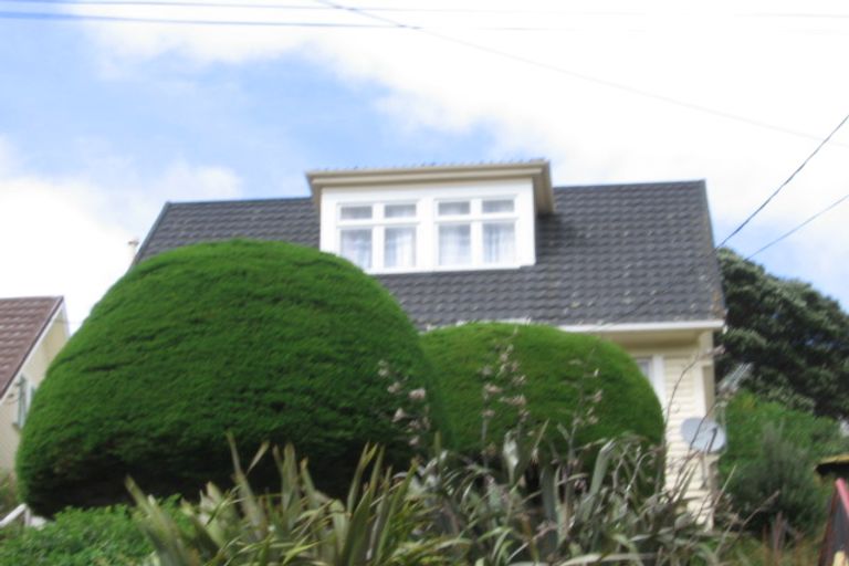 Photo of property in 16 Jackson Street, Island Bay, Wellington, 6023