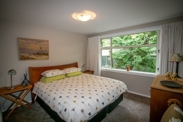 Photo of property in 102c Isleworth Road, Bishopdale, Christchurch, 8053