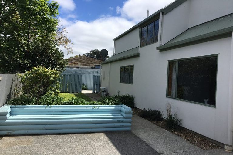 Photo of property in 154a Main North Road, Papanui, Christchurch, 8052