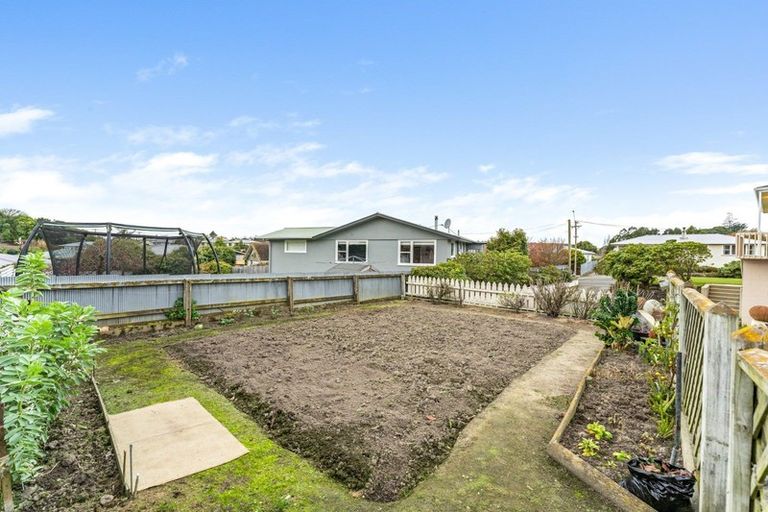 Photo of property in 19 Arthur Street, Holmes Hill, Oamaru, 9401