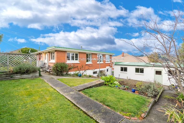 Photo of property in 16a Torquay Street, Abbotsford, Dunedin, 9018