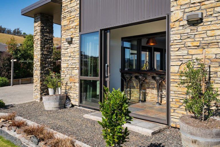 Photo of property in 34 Heathfield Drive, Mosgiel, 9024