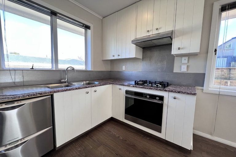 Photo of property in 30a Station Street, Alexandra, 9320