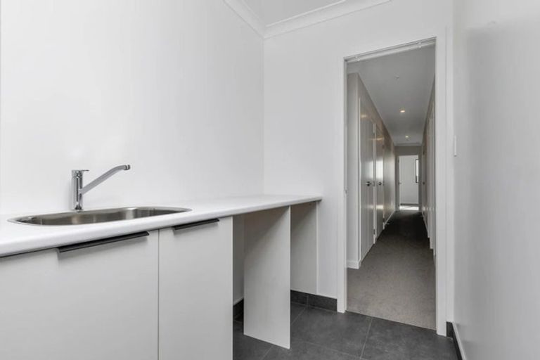 Photo of property in 8 Taurangawaka Road, One Tree Point, 0118