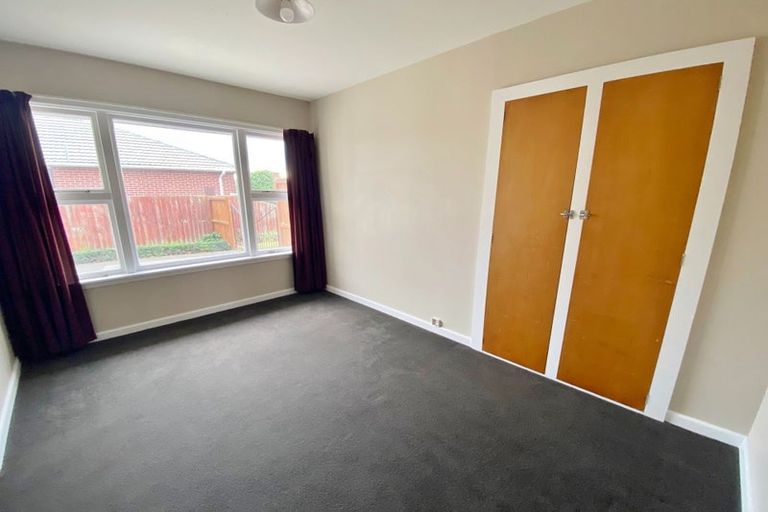 Photo of property in 52 Dunstan Crescent, Hornby, Christchurch, 8042