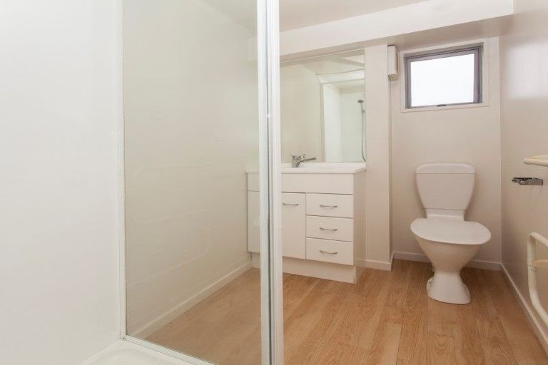 Photo of property in 150 Purchas Street, Edgeware, Christchurch, 8013