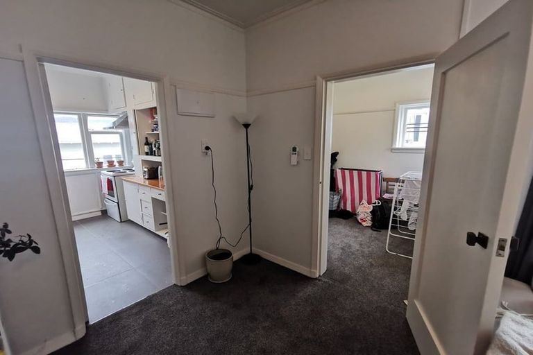 Photo of property in 1/57 Hawker Street, Mount Victoria, Wellington, 6011