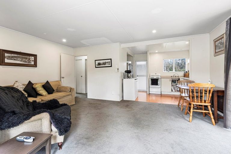 Photo of property in 198 Rautawhiri Road, Helensville, 0875