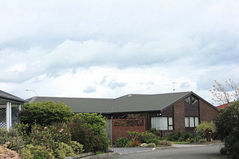 Photo of property in 21 Stead Crescent, Stoke, Nelson, 7011