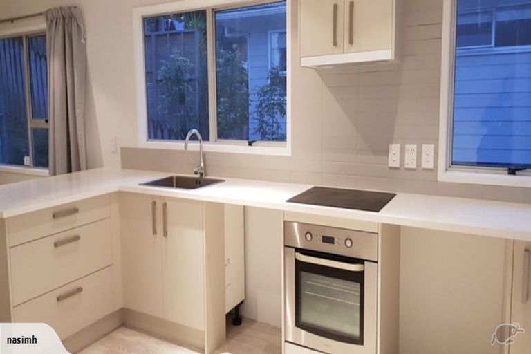 Photo of property in 56 Parrs Cross Road, Henderson, Auckland, 0612