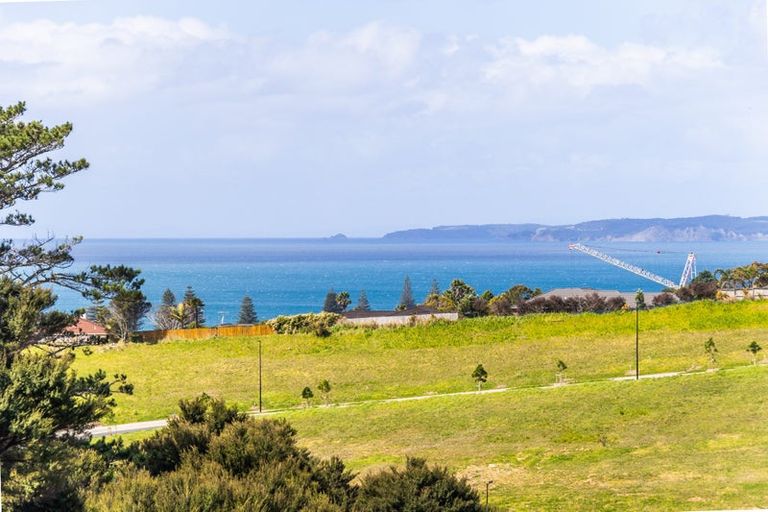 Photo of property in 11a Rockpool Road, Orewa, 0931