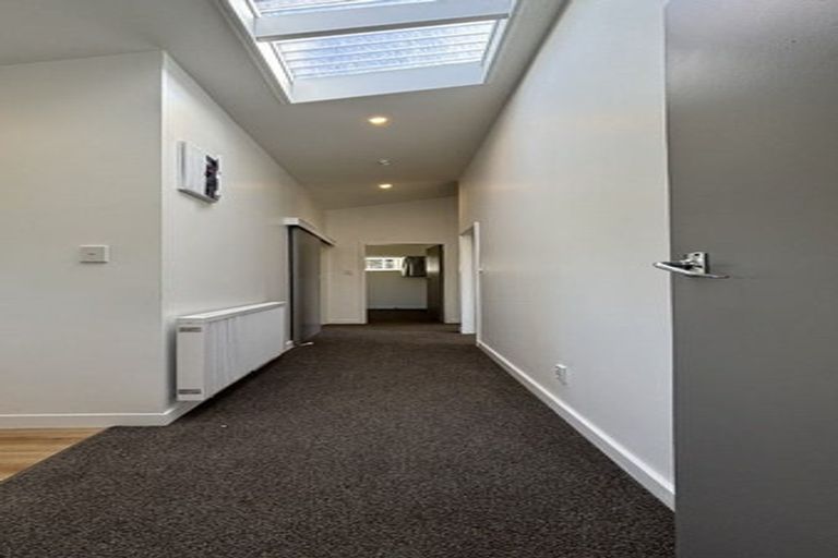 Photo of property in 18 Muri Road, Pukerua Bay, 5026