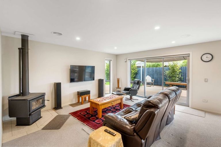 Photo of property in 71 Beaumont Drive, Rolleston, 7614