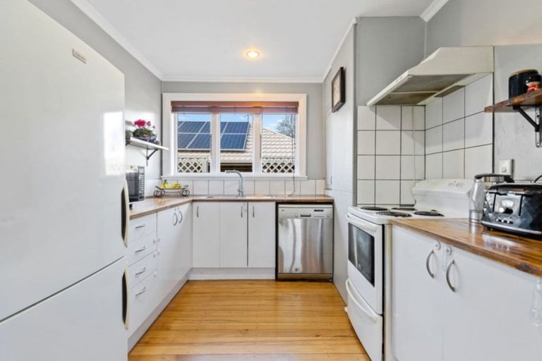 Photo of property in 77 Johns Road, Belfast, Christchurch, 8051