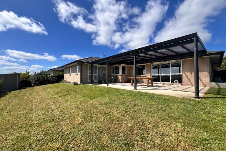 Photo of property in 8 Harriet Johnston Drive, Pokeno, 2402