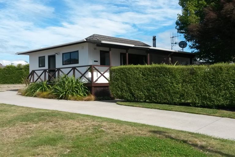 Photo of property in 18 Newberry Place, Richmond Heights, Taupo, 3330