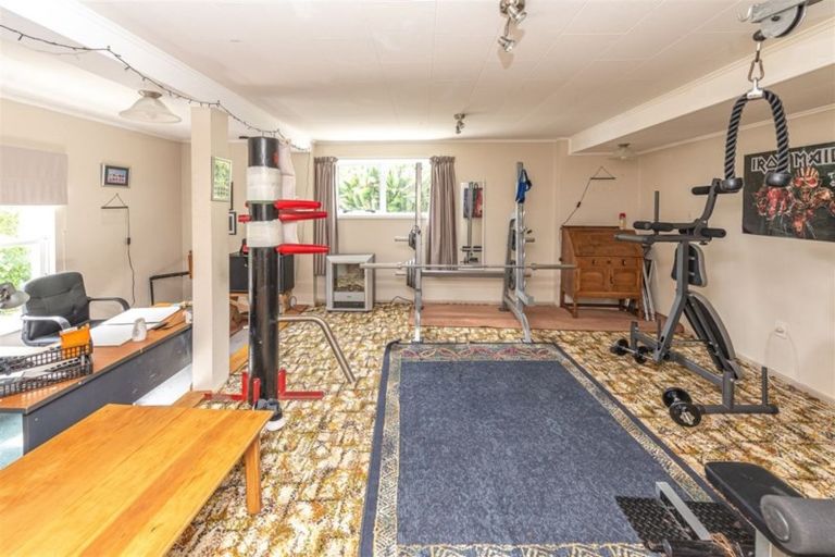 Photo of property in 27 Mount View Road, Bastia Hill, Whanganui, 4500