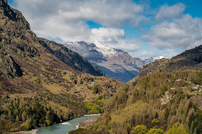 Photo of property in 7 Powder Terrace, Arthurs Point, Queenstown, 9371