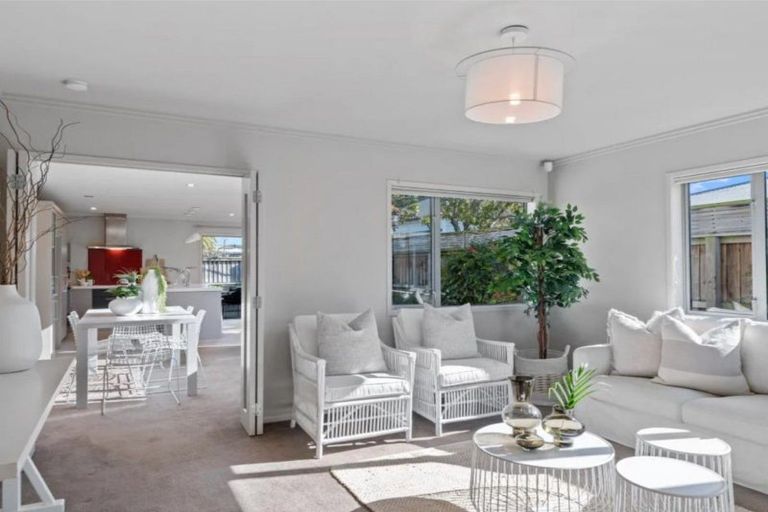 Photo of property in 37 Sherborne Street, St Albans, Christchurch, 8014