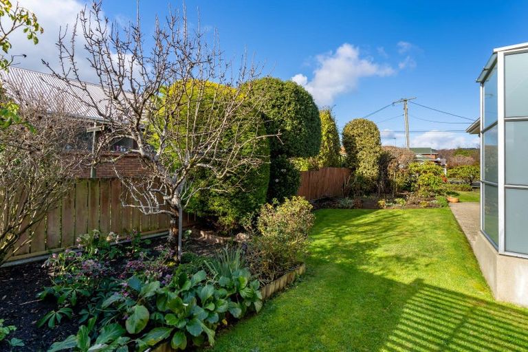 Photo of property in 43 Severn Street, Green Island, Dunedin, 9018