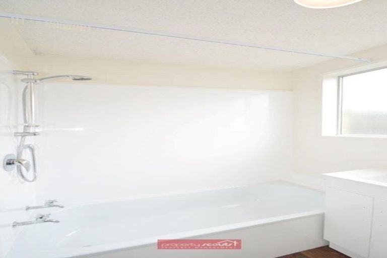 Photo of property in 94d Reid Road, South Dunedin, Dunedin, 9012