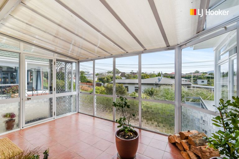 Photo of property in 43 Duckworth Street, Andersons Bay, Dunedin, 9013