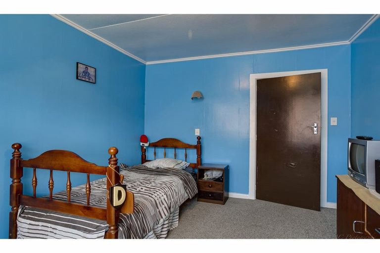 Photo of property in 17 Clifton Terrace, West End, Timaru, 7910