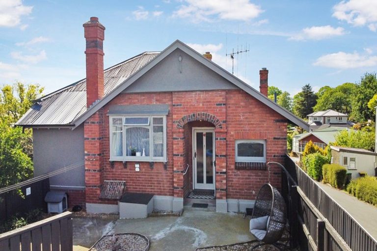 Photo of property in 2/11 Selwyn Street, Maori Hill, Timaru, 7910