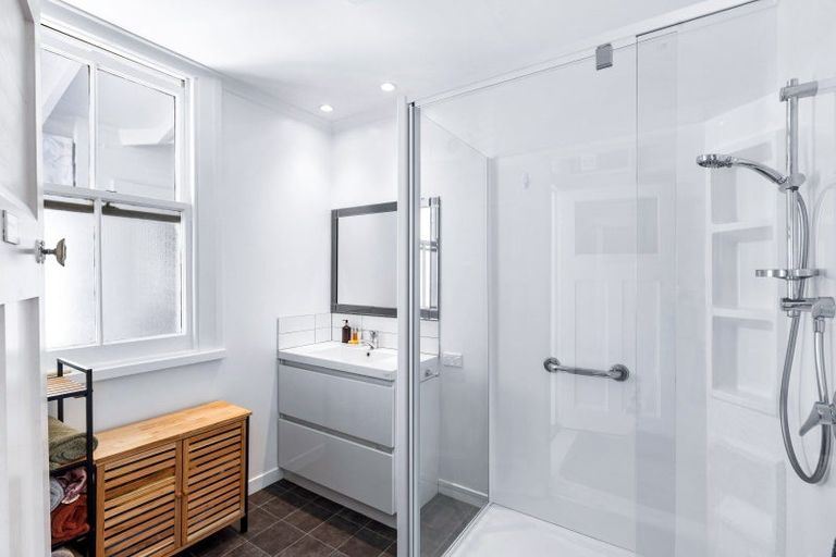 Photo of property in 1/21 Jull Street, Napier South, Napier, 4110