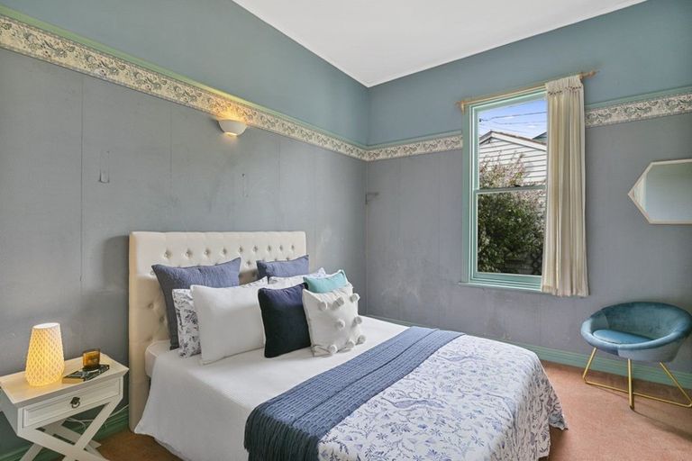Photo of property in 142 Clyde Street, Island Bay, Wellington, 6023