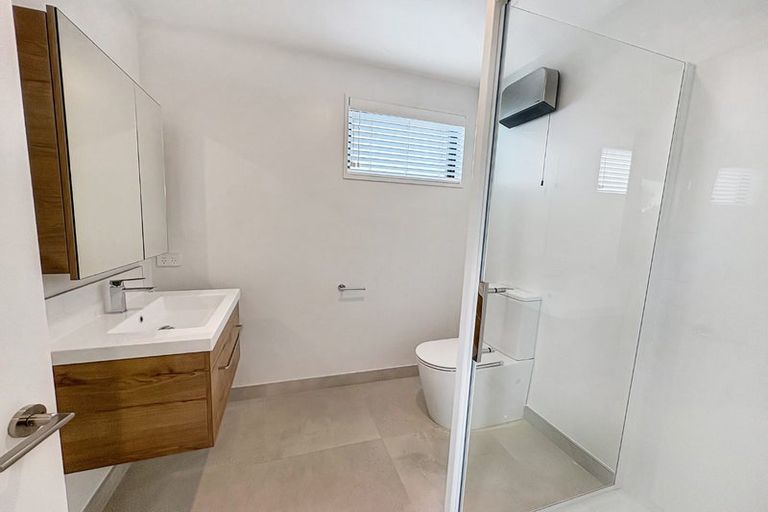 Photo of property in 2/590 Gloucester Street, Linwood, Christchurch, 8011