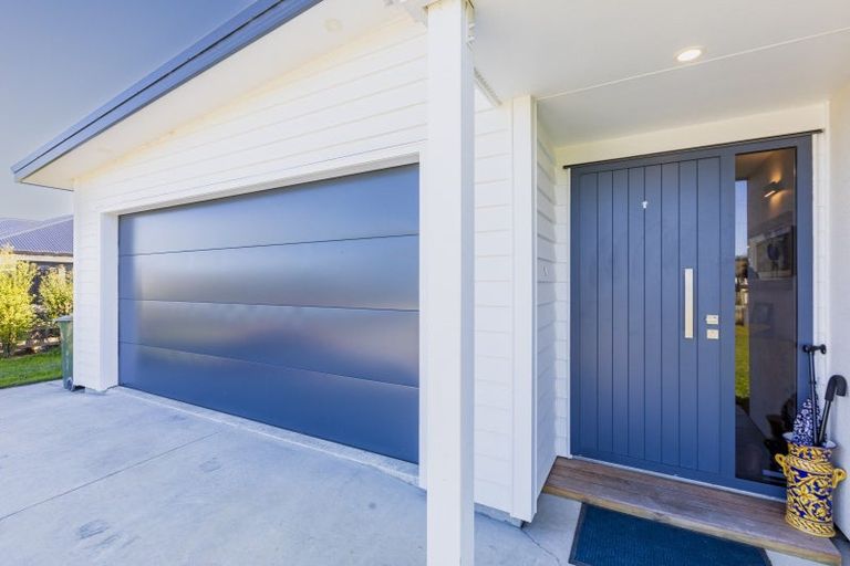 Photo of property in 8 White Road, Otane, 4202