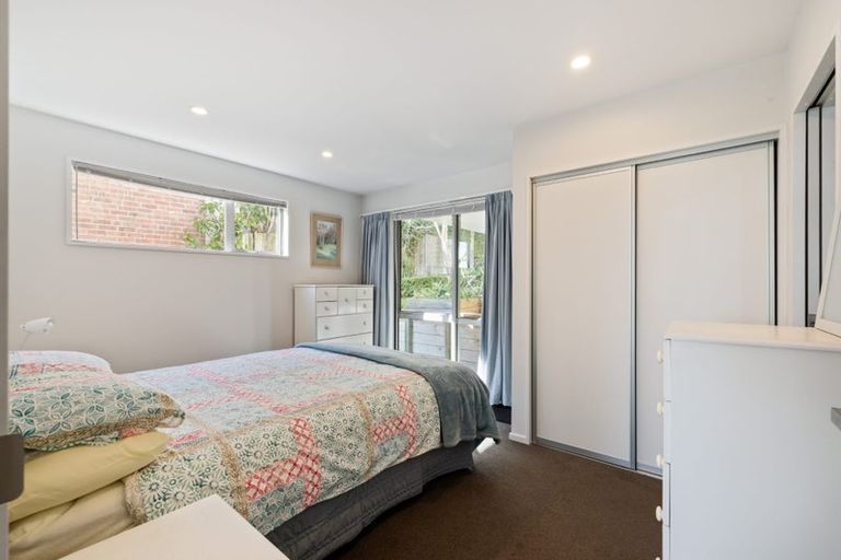 Photo of property in 6 Mccormacks Bay Road, Mount Pleasant, Christchurch, 8081