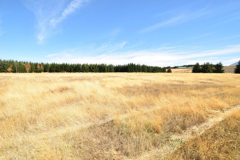 Photo of property in 122 The Drive, Twizel, 7999