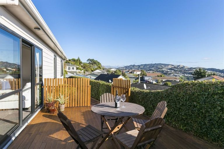 Photo of property in 16b Trinidad Crescent, Grenada Village, Wellington, 6037