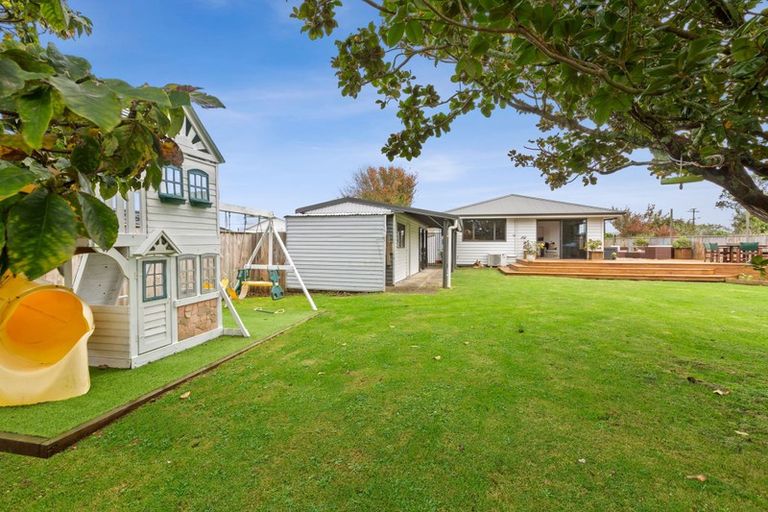 Photo of property in 369 Carrington Street, Upper Vogeltown, New Plymouth, 4310