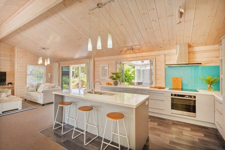 Photo of property in 203 Kenwood Drive, Matarangi, Whitianga, 3592