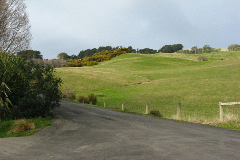 Photo of property in 131 Greenacres Street, Macandrew Bay, Dunedin, 9014