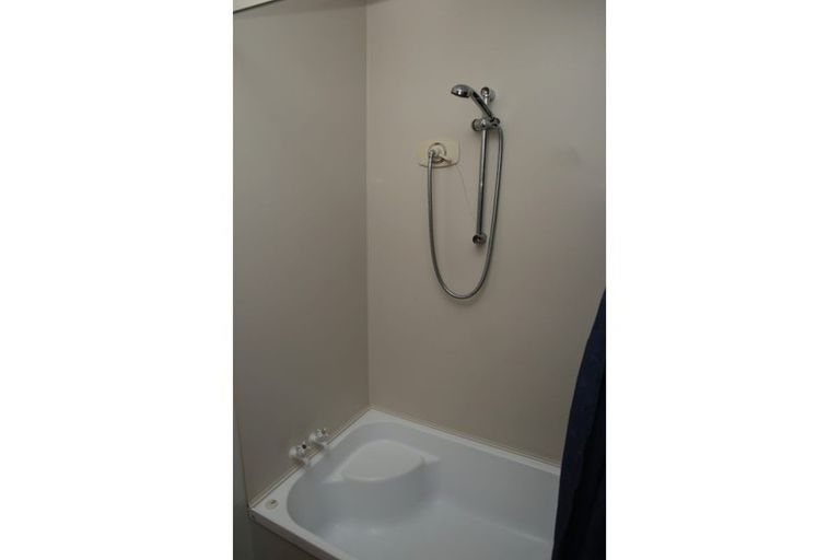 Photo of property in 3/19 Grove Road, Addington, Christchurch, 8024